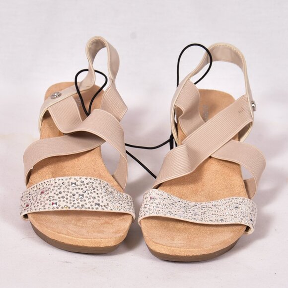 St. John's Bay Women's Tan Sandals Strappy Open Toe Size 6.5 - Picture 2 of 10